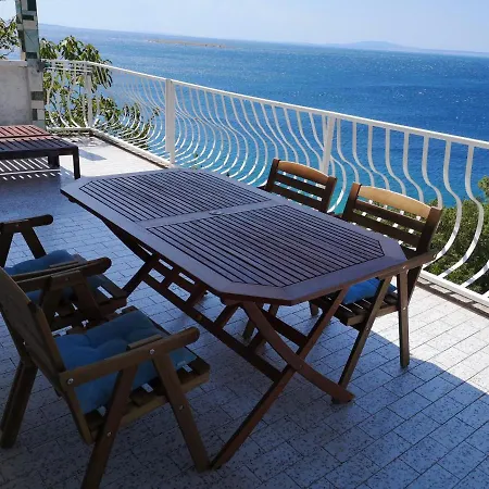 Bassi Apartment Stara Baska
