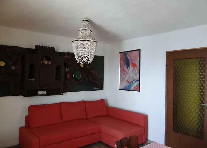 Bassi Apartman *