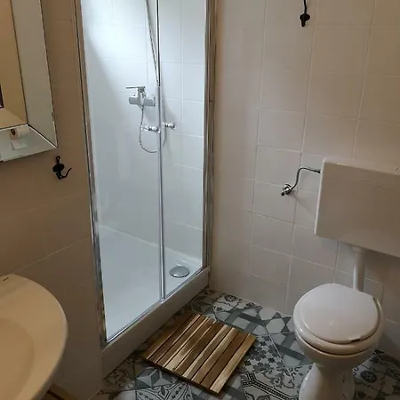 Bassi Stara Baška